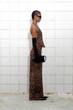 Cargar imagen en el visor de la galería, THE ANIMALIER MAXI GOWN