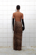 Cargar imagen en el visor de la galería, THE ANIMALIER MAXI GOWN